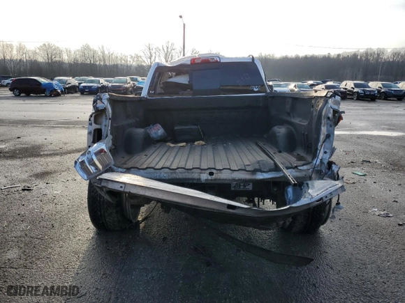 2017 GMC Sierra 2500HD Denali with VIN 1GT12UEY0HF152096, listed as a Copart auction lot 86326844 with 0 mi miles and Non Repairable. Bid and sale history available at carsss.com. Image 6.