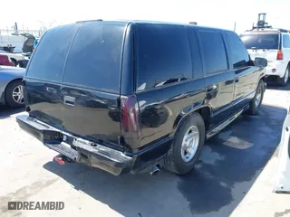 2000 Chevrolet Tahoe Limited with VIN 1GNEC13R7YR195106, listed as a IAAI auction lot 41948564 with 190,250 mi miles. Bid and sale history available at carsss.com. Image 4.