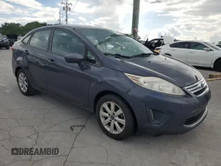 2012 Ford Fiesta SE z VIN 3FADP4BJ8CM194262, wystawiony jako Copart lot #56685845 z przebiegiem 367 579 mil mil oraz Szkoda całkowita • Salvage title. Historia ofert i sprzedaży dostępna na DreamBid. Obrazek 4.