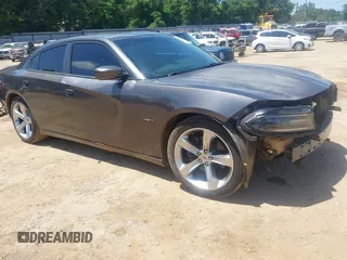 2017 Dodge Charger R/T z VIN 2C3CDXCT7HH510227, wystawiony jako IAAI lot #42304472 z przebiegiem 196 490 mil mil oraz . Historia ofert i sprzedaży dostępna na DreamBid. Obrazek 1.