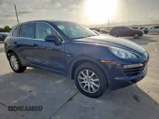 2013 Porsche Cayenne Diesel с VIN WP1AF2A25DLA37076, выставлен на аукционе Copart как лот 62026655 с пробегом 79 911 миль миль и Списание • Salvage title. История ставок и продаж доступна на DreamBid. Изображение 4.