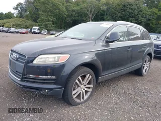 2007 Audi Q7 Premium with VIN WA1BY74L77D049594, listed as a IAAI auction lot 40436848 with 147,384 mi miles and . Bid and sale history available at DreamBid. Image 2.