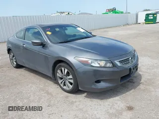 2009 Honda Accord EX z VIN 1HGCS12709A000595, wystawiony jako IAAI lot #42013877 z przebiegiem 144 868 mil mil oraz . Historia ofert i sprzedaży dostępna na DreamBid. Obrazek 1.