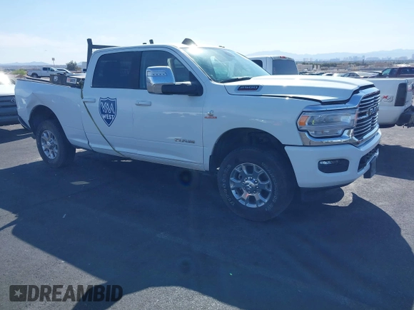 2024 Ram 2500 Laramie z VIN 3C6UR5FL7RG276925, wystawiony jako IAAI lot #41983387 z przebiegiem 29 458 mil mil oraz . Historia ofert i sprzedaży dostępna na DreamBid. Obrazek 1.