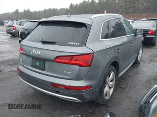 2018 Audi Q5 Premium Plus with VIN WA1BNAFY8J2087305, listed as a IAAI auction lot 41961830 with 128,163 mi miles. Bid and sale history available at carsss.com. Image 4.