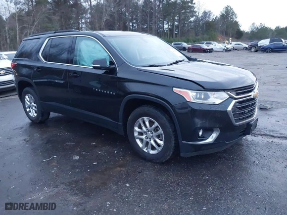 2019 Chevrolet Traverse LT Cloth with VIN 1GNEVGKWXKJ100533, listed as a IAAI auction lot 41592345 with 122,317 mi miles. Bid and sale history available at carsss.com. Image 1.