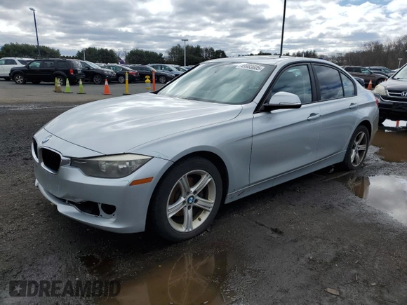 2013 BMW 3 Series 328i xDrive with VIN WBA3B5C58DF595384, listed as a Copart auction lot 49983605 with 162,438 mi miles and Salvage Title. Bid and sale history available at carsss.com. Image 1.