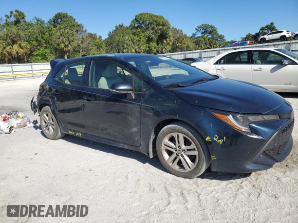 2021 Toyota Corolla Hatchback SE with VIN JTNB4MBE8M3110940, listed as a Copart auction lot 81934554 with 103,270 mi miles and Salvage Title. Bid and sale history available at carsss.com. Image 4.