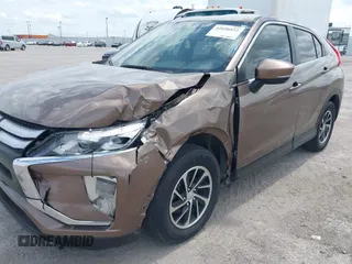 2020 Mitsubishi Eclipse Cross ES z VIN JA4AS3AA8LZ001737, wystawiony jako IAAI lot #42626522 z przebiegiem 152 511 mil mil oraz . Historia ofert i sprzedaży dostępna na DreamBid. Obrazek 6.