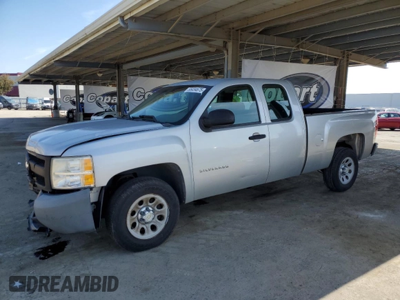 2010 Chevrolet Silverado 1500 with VIN 1GCSCPEA3AZ139675, listed as a Copart auction lot 55034675 with 141,314 mi miles and Salvage Title. Bid and sale history available at DreamBid. Image 1.