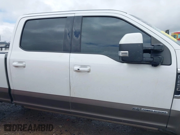 2020 Ford F-250 XL with VIN 1FT7W2BT2LEC28122, listed as a IAAI auction lot 42188054 with 105,973 mi miles and . Bid and sale history available at DreamBid. Image 14.