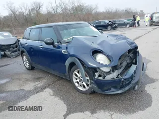 2016 MINI Clubman z VIN WMWLN5C54G2E30843, wystawiony jako IAAI lot #41371368 z przebiegiem Nie podano mil oraz . Historia ofert i sprzedaży dostępna na DreamBid. Obrazek 1.
