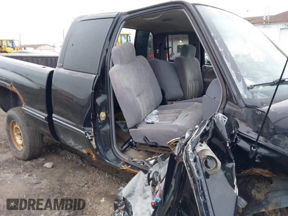1996 Dodge 1500 with VIN 3B7HF13Z9TG193251, listed as a IAAI auction lot 41965797 with 230,714 mi miles and . Bid and sale history available at DreamBid. Image 11.