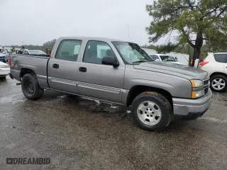 2006 Chevrolet Silverado 1500 LS with VIN 2GCEK13V161288718, listed as a Copart auction lot 89298115 with 124,387 mi miles and Clean Title. Bid and sale history available at carsss.com. Image 4.