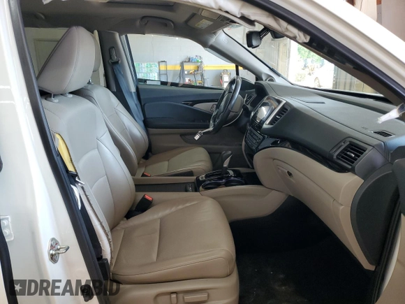 2019 Honda Ridgeline RTL-E z VIN 5FPYK3F74KB006804, wystawiony jako Copart lot #57051545 z przebiegiem 90 196 mil mil oraz Szkoda całkowita • Salvage title. Historia ofert i sprzedaży dostępna na DreamBid. Obrazek 7.