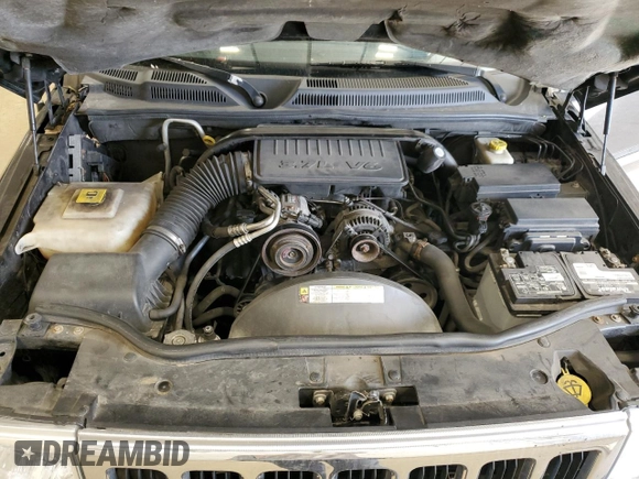 2010 Jeep Commander Sport с VIN 1J4RG4GK9AC158400, выставлен на аукционе Copart как лот 53497035 с пробегом 153 309 миль миль и На запчасти • Non repairable. История ставок и продаж доступна на DreamBid. Изображение 12.