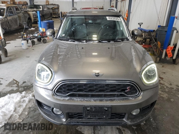 2017 MINI Countryman Cooper S with VIN WMZYT5C37H3B66882, listed as a Copart auction lot 45232525 with 87,094 mi miles and Salvage title. Bid and sale history available at DreamBid. Image 5.