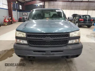 2006 Chevrolet Silverado 1500 Work Truck with VIN 1GCEC19X46Z288905, listed as a Copart auction lot 41909105 with 186,325 mi miles and Clean Title. Bid and sale history available at carsss.com. Image 5.
