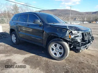 2016 Jeep Grand Cherokee Laredo z VIN 1C4RJFAG7GC324347, wystawiony jako IAAI lot #41595904 z przebiegiem 117 024 mil mil oraz . Historia ofert i sprzedaży dostępna na DreamBid. Obrazek 1.