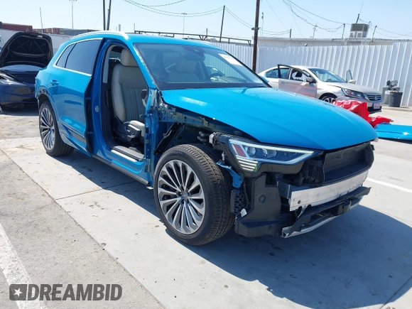 2019 Audi e-tron Prestige with VIN WA1VABGE1KB020498, listed as a IAAI auction lot 42663242 with 46,258 mi miles and . Bid and sale history available at DreamBid. Image 1.