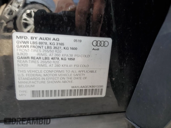 2019 Audi e-tron Premium Plus z VIN WA1LAAGE2KB013285, wystawiony jako Copart lot #61600395 z przebiegiem Nie podano mil oraz Nie do naprawy • Non repairable. Historia ofert i sprzedaży dostępna na DreamBid. Obrazek 12.