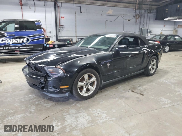 2011 Ford Mustang V6 with VIN 1ZVBP8EM3B5114365, listed as a Copart auction lot 59240225 with 155,501 mi miles and Clean title. Bid and sale history available at DreamBid. Image 1.