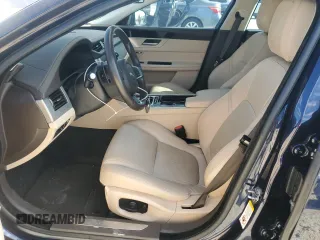 2018 Jaguar XF 25t Prestige with VIN SAJBE4FX1JCY55975, listed as a Copart auction lot 77982034 with 45,457 mi miles and Salvage Title. Bid and sale history available at carsss.com. Image 7.