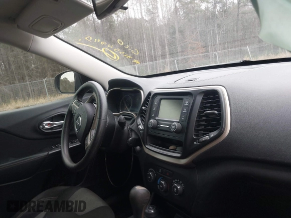 2015 Jeep Cherokee Sport with VIN 1C4PJMAB5FW681863, listed as a IAAI auction lot 41354945 with 1 mi miles. Bid and sale history available at carsss.com. Image 5.