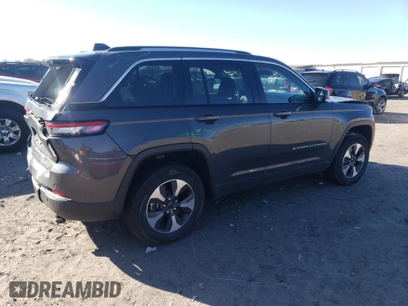 2023 Jeep Grand Cherokee 30th Anniversary z VIN 1C4RJYB64P8769262, wystawiony jako Copart lot #84694194 z przebiegiem 25 239 mil mil oraz Szkoda całkowita • Salvage title. Historia ofert i sprzedaży dostępna na DreamBid. Obrazek 3.