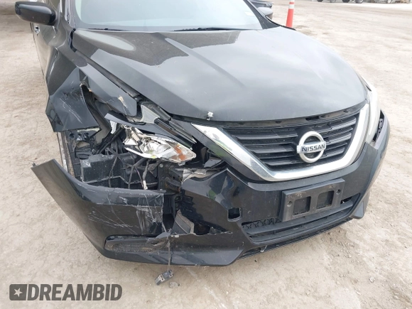 2018 Nissan Altima 2.5 SR with VIN 1N4AL3AP7JC299159, listed as a IAAI auction lot 41937614 with 107,394 mi miles. Bid and sale history available at carsss.com. Image 6.