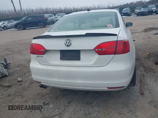 2013 Volkswagen Jetta Sedan SE w/Convenience/Sunroof with VIN 3VWBP7AJ0DM415159, listed as a IAAI auction lot 41615160 with 162,405 mi miles. Bid and sale history available at carsss.com. Image 16.