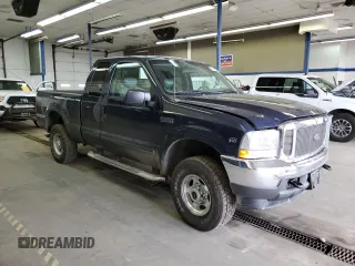 2002 Ford Super Duty F-250 XL with VIN 1FTNX21S02EB16298, listed as a Copart auction lot 46616645 with 209,365 mi miles and Salvage Title. Bid and sale history available at carsss.com. Image 4.