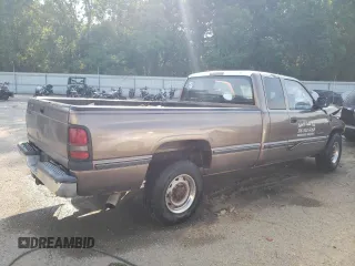 2001 Dodge Ram 2500 with VIN 3B7KC236X1G164400, listed as a Copart auction lot 64860284 with 189,353 mi miles and Salvage Title. Bid and sale history available at carsss.com. Image 3.