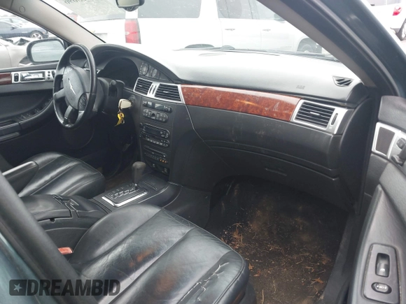 2005 Chrysler Pacifica Touring with VIN 2C8GF68415R339515, listed as a IAAI auction lot 41353696 with Not Provided miles and . Bid and sale history available at DreamBid. Image 5.