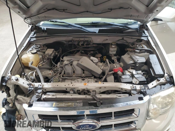 2008 Ford Escape Limited with VIN 1FMCU941X8KB24748, listed as a Copart auction lot 54348115 with 130,778 mi miles and Clean Title. Bid and sale history available at carsss.com. Image 12.