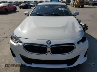 2023 BMW 2 Series 230i xDrive with VIN 3MW33CM06P8D23448, listed as a Copart auction lot 75215964 with 17,213 mi miles and Salvage Title. Bid and sale history available at carsss.com. Image 5.