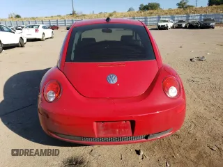 2006 Volkswagen New Beetle Coupe with VIN 3VWSR31C26M401819, listed as a Copart auction lot 76096134 with 149,458 mi miles and Salvage Title. Bid and sale history available at carsss.com. Image 6.