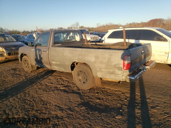 1993 Toyota T100 z VIN JT4VD10C5P0002752, wystawiony jako Copart lot #79648324 z przebiegiem 173 815 mil mil oraz Czysty tytuł • Clean title. Historia ofert i sprzedaży dostępna na DreamBid. Obrazek 2.