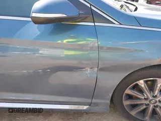2016 Hyundai Sonata Sport with VIN 5NPE34AF0GH431703, listed as a IAAI auction lot 41930465 with 126,586 mi miles and . Bid and sale history available at DreamBid. Image 19.