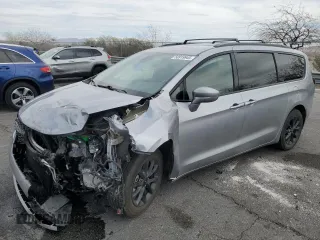 2021 Chrysler Pacifica Touring with VIN 2C4RC1FG4MR593043, listed as a Copart auction lot 50919945 with 49,558 mi miles and Salvage title. Bid and sale history available at DreamBid. Image 1.