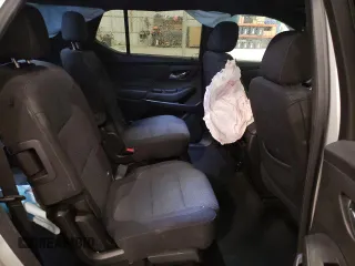 2022 Chevrolet Traverse LT Cloth with VIN 1GNEVGKW9NJ125282, listed as a Copart auction lot 50451655 with 97,290 mi miles and Salvage title. Bid and sale history available at DreamBid. Image 11.