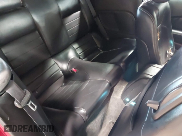 2013 Ford Mustang V6 с VIN 1ZVBP8EM8D5200645, выставлен на аукционе IAAI как лот 41035547 с пробегом 156 702 миль миль и . История ставок и продаж доступна на DreamBid. Изображение 8.