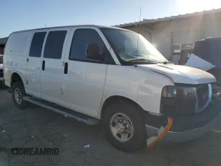 2018 Chevrolet Express Cargo Van with VIN 1GCWGAFGXJ1903929, listed as a Copart auction lot 42463695 with 73,707 mi miles and Salvage Title. Bid and sale history available at carsss.com. Image 4.