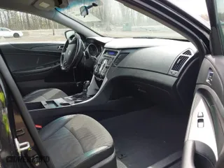 2011 Hyundai Sonata Ltd with VIN 5NPEC4AC9BH152393, listed as a IAAI auction lot 41971404 with 89,928 mi miles. Bid and sale history available at carsss.com. Image 5.