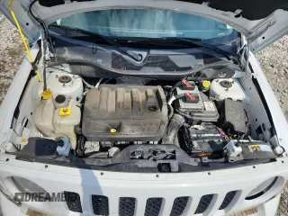 2015 Jeep Patriot High Altitude with VIN 1C4NJRFB5FD114125, listed as a Copart auction lot 62475615 with 104,438 mi miles and Salvage title. Bid and sale history available at DreamBid. Image 12.