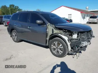 2017 Nissan Pathfinder Platinum with VIN 5N1DR2MM7HC695907, listed as a IAAI auction lot 40904387 with 97,688 mi miles and . Bid and sale history available at DreamBid. Image 1.