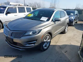 2016 Lincoln MKC Premier with VIN 5LMCJ1D98GUJ21055, listed as a IAAI auction lot 41747502 with 101,956 mi miles and . Bid and sale history available at DreamBid. Image 2.
