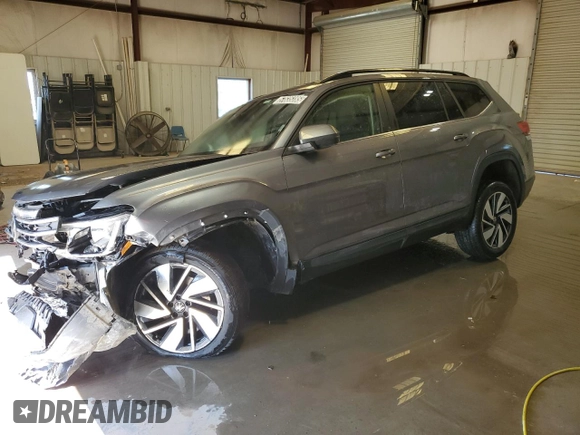 2024 Volkswagen Atlas SE with VIN 1V2HR2CA5RC572135, listed as a Copart auction lot 57635285 with 29,441 mi miles and Non repairable. Bid and sale history available at DreamBid. Image 1.