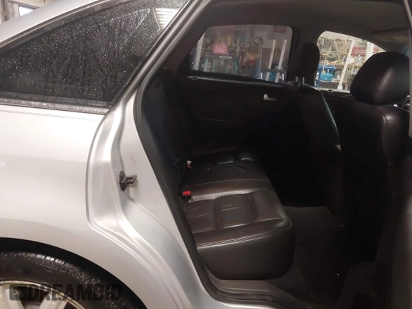 2005 Ford Five Hundred Limited with VIN 1FAFP251X5G108410, listed as a IAAI auction lot 41934529 with 118,202 mi miles and . Bid and sale history available at DreamBid. Image 8.