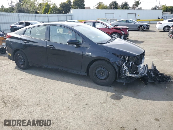 2020 Toyota Prius Prime LE with VIN JTDKARFP4L3144801, listed as a Copart auction lot 52203145 with 27,469 mi miles and Salvage Title. Bid and sale history available at carsss.com. Image 4.